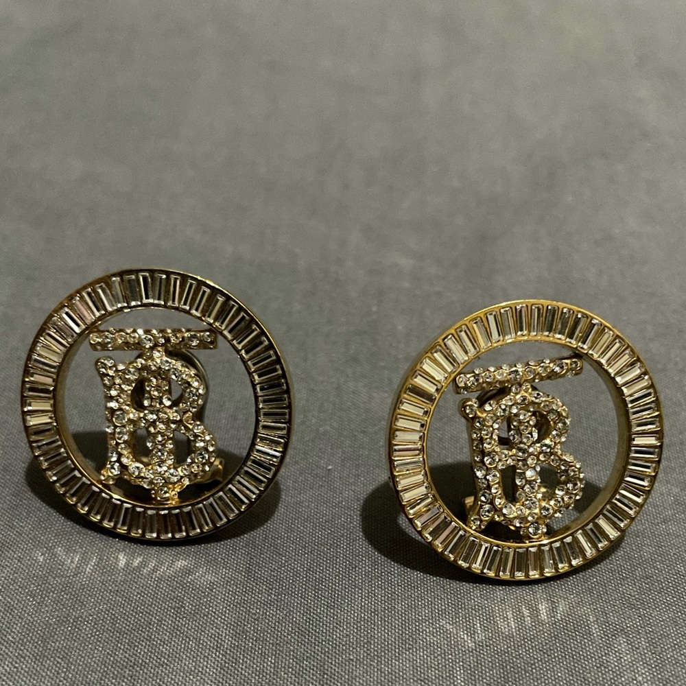 New Burberry earrings